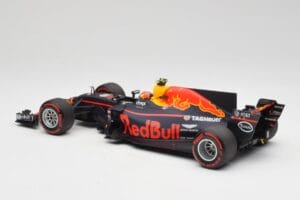 Red Bull Racing RB13 Tag Heuer #33 M. Verstappen Australian GP 2017 Minichamps 1:18 110170033 Derva - nuotrauka 5 iš 7