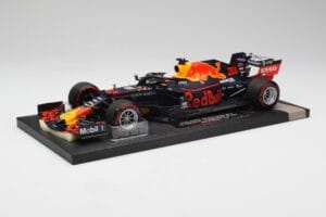 Red Bull RB15 #33 M. Verstappen Brazil GP Winner 2019 Minichamps 1:18 113191933 Metalas - nuotrauka 2 iš 7