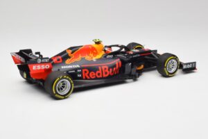 Red Bull RB15 #10 P. Gasly F1 2019 Minichamps 1:18 110190010 Metalas - nuotrauka 2 iš 7