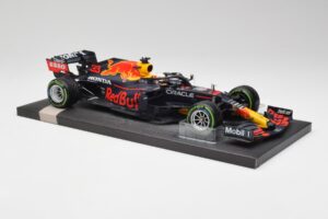 Red Bull RB16B #33 M. Verstappen Emilia Romagna GP Winner 2021 Minichamps 1:18 113210233T Metalas - nuotrauka 4 iš 6