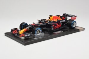 Red Bull RB16B #33 M. Verstappen Belgian GP 2021 Winner Minichamps 1:18 113211333 Derva - nuotrauka 2 iš 7
