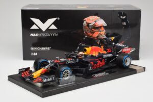 Red Bull RB16B #33 M. Verstappen Belgian GP 2021 Winner Minichamps 1:18 113211333 Derva - nuotrauka 6 iš 7