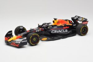 Red Bull RB18 #1 M. Verstappen France GP Winner 2022 Minichamps 1:18 110221201 Metalas