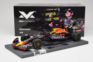 Red Bull RB18 #1 M. Verstappen Japan GP Winner No Figure 2022 Minichamps 1:18 113221801B Metalas - nuotrauka 6 iš 7