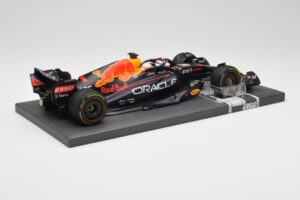 Red Bull RB18 #1 M. Verstappen Emilia Romagna GP 2022 Winner Minichamps 1:18 113220401 Derva - nuotrauka 3 iš 7