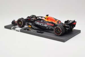 Red Bull RB19 Oracle #1 M. Verstappen Bahrain GP 2023 Winner Minichamps 1:18 113230201 Derva - nuotrauka 5 iš 7