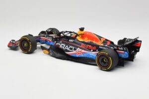 Red Bull RB19 #11 S. Perez Austin GP 2023 Minichamps 1:18 110231911 Metalas - nuotrauka 5 iš 6