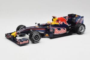 Red Bull RB3 #2 M. Webber F1 2007 Minichamps 1:18 110110272 Metalas