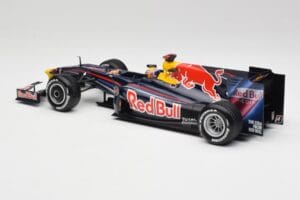 Red Bull RB3 #2 M. Webber F1 2007 Minichamps 1:18 110110272 Metalas - nuotrauka 5 iš 6