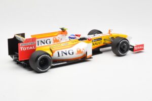 Renault F1 Team R29 #10 R. Grosjean F1 2009 Minichamps 1:18 150090108 Metalas - nuotrauka 2 iš 6