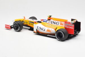 Renault F1 Team R29 #10 R. Grosjean F1 2009 Minichamps 1:18 150090108 Metalas - nuotrauka 5 iš 6