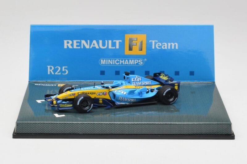 Renault R25 #1 F. Alonso F1 World Champion 2005 Minichamps 1:43 403050105 Metalas