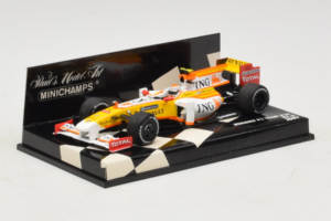 Renault R29 #8 N. Piquet Jr. F1 2009 Minichamps 1:43 400090008 Metalas - nuotrauka 2 iš 5