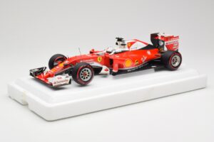 Scuderia Ferrari SF16-H #5 S. Vettel Italian GP 2016 BBR 1:18 BBR181625 Metalas
