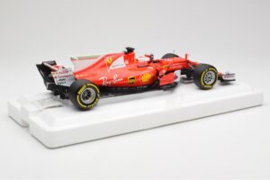 Scuderia Ferrari SF70H #5 S. Vettel Winner Australian GP 2017 End of Race BBR 1:18 BBR181705-E Metalas - nuotrauka 2 iš 7