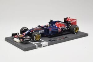 Scuderia Toro Rosso STR10 Renault #33 M. Verstappen Australian GP 2015 Minichamps 1:18 117150033 Derva - nuotrauka 2 iš 7