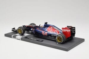 Scuderia Toro Rosso STR10 Renault #33 M. Verstappen Australian GP 2015 Minichamps 1:18 117150033 Derva - nuotrauka 5 iš 7