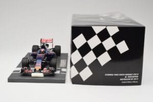 Scuderia Toro Rosso STR10 Renault #33 M. Verstappen Australian GP 2015 Minichamps 1:18 117150033 Derva - nuotrauka 6 iš 7