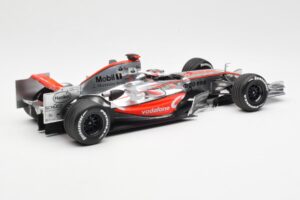 McLaren MP4-22 Mercedes #1 F. Alonso Showcar 2007 Minichamps 1:18 533071871 Metalas - nuotrauka 2 iš 6