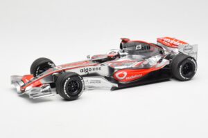 McLaren MP4-22 Mercedes #1 F. Alonso Showcar 2007 Minichamps 1:18 533071871 Metalas