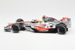 McLaren MP4-22 Mercedes #2 L. Hamilton 2007 Dealer Edition Minichamps 1:18 530071802 Metalas - nuotrauka 3 iš 6