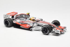 McLaren MP4-22 Mercedes #2 L. Hamilton 2007 Dealer Edition Minichamps 1:18 530071802 Metalas - nuotrauka 4 iš 6