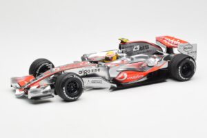 McLaren MP4-22 Mercedes #2 L. Hamilton 2007 Dealer Edition Minichamps 1:18 530071802 Metalas