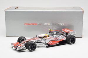 McLaren MP4-22 Mercedes #2 L. Hamilton 2007 Dealer Edition Minichamps 1:18 530071802 Metalas - nuotrauka 6 iš 6