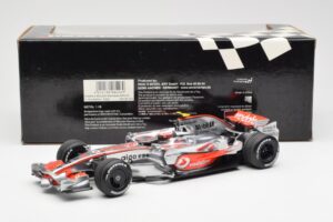 McLaren MP4-23 Mercedes #23 H. Kovalainen 2008 Minichamps 1:18 530081823 Metalas - nuotrauka 6 iš 6