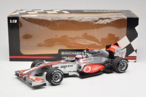 McLaren MP4-25 Vodafone #1 J. Button F1 2010 Minichamps 1:18 530101871-R1 Metalas - nuotrauka 7 iš 7