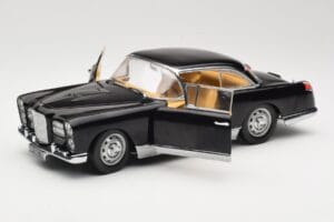 Facel Vega HK500 Juodas Sun Star 1:18 3751 Metalas - nuotrauka 2 iš 8