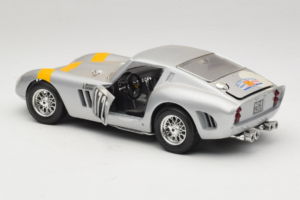 Ferrari 250 GTO #172 Tour de France 1964 Bburago 1:18 7011 Metalas - nuotrauka 5 iš 8