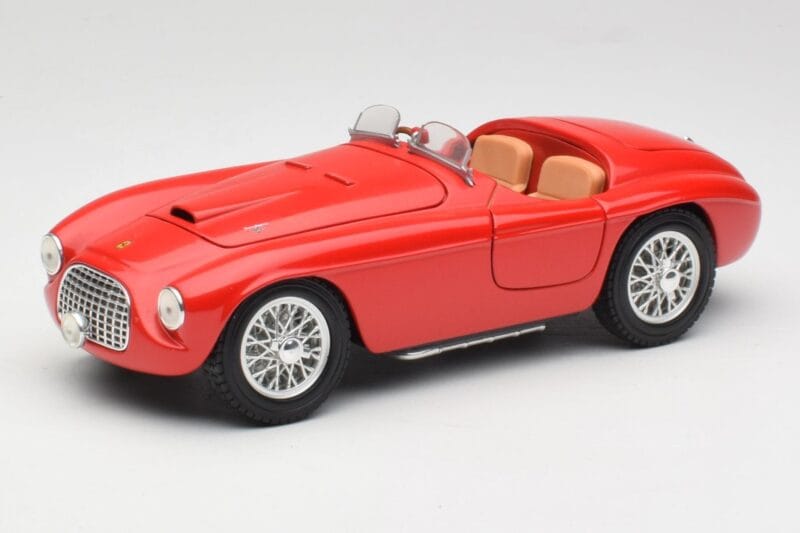 Ferrari 125 S Raudonas Hot Wheels 1:18 L2954 Metalas
