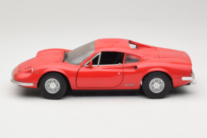 Ferrari Dino 246 GT Raudonas Anson 1:18 303597 Metalas - nuotrauka 4 iš 8