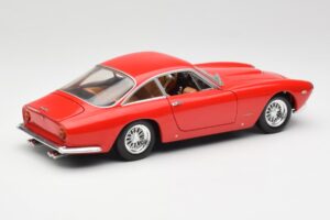 Ferrari 250 GT Berlinetta SWB Raudonas Hot Wheels 1:18 B6053 Metalas - nuotrauka 3 iš 8