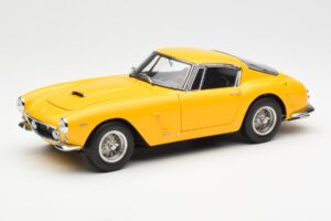 Ferrari 250 GT SWB Geltonas CMC 1:18 M-054 Metalas