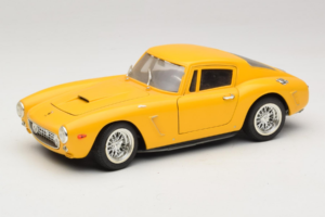 Ferrari 250 GT Berlinetta Geltonas Jouef Evolution 1:18 301200 Metalas