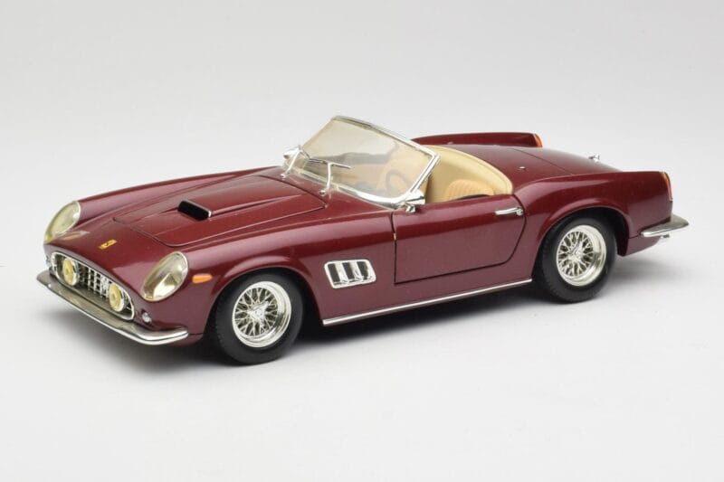 Ferrari 250 GT California Raudonas Hot Wheels 1:18 3401158 Metalas