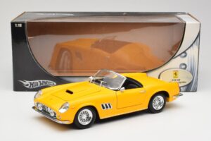 Ferrari 250 GT California Spider Geltonas Hot Wheels 1:18 23905 Metalas - nuotrauka 8 iš 8