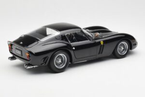 Ferrari 250 GTO Juodas Kyosho 1:18 08431BK Metalas - nuotrauka 3 iš 8