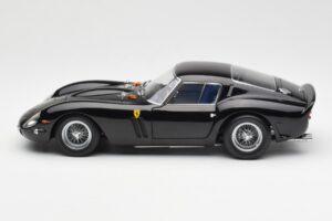 Ferrari 250 GTO Juodas Kyosho 1:18 08431BK Metalas - nuotrauka 4 iš 8