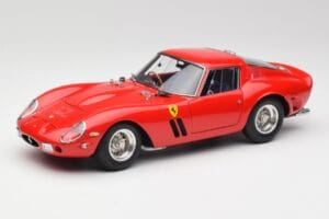 Ferrari 250 GTO London Show Raudonas CMC 1:18 M-256 Metalas