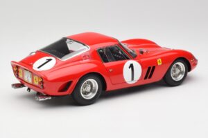 Ferrari 250 GTO #1 P. Rodriguez / W. Mairesse Paris 1000km 1962 CMC 1:18 M-254 Metalas - nuotrauka 2 iš 6