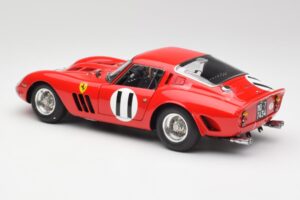 Ferrari 250 GTO #11 J. Surtees / M. Parkes Paris 1000km 1962 CMC 1:18 M-249 Metalas - nuotrauka 5 iš 6