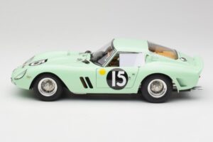 Ferrari 250 GTO #15 S. Moss / G. Hill Goodwood 1962 CMC 1:18 M-247 Metalas - nuotrauka 3 iš 6