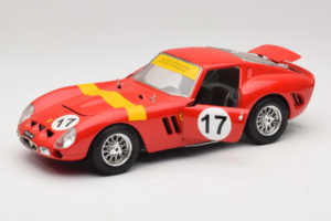 Ferrari 250 GTO #17 Bburago Sammlerborse Raudonas Bburago 1:18 3007-P1 Metalas - nuotrauka 2 iš 8