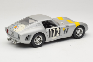 Ferrari 250 GTO #172 L. Bianchi / G. Berger Tour de France 1962 Sidabrinis Riboto Leidimo Bburago 1:18 3011-S1 Metalas - nuotrauka 3 iš 8