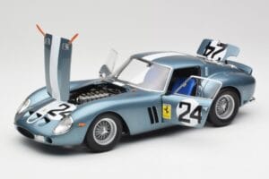Ferrari 250 GTO #24 P. Rodriguez 12 Hours of Sebring GT3.0 Winner 1962 Kyosho 1:18 08438D Metalas - nuotrauka 2 iš 8