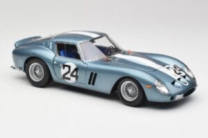 Ferrari 250 GTO #24 P. Rodriguez 12 Hours of Sebring GT3.0 Winner 1962 Kyosho 1:18 08438D Metalas - nuotrauka 6 iš 8