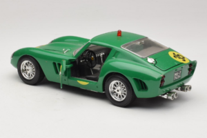 Ferrari 250 GTO #35 Žalias 1962 Bburago 1:18 3011-G2 Metalas - nuotrauka 5 iš 8